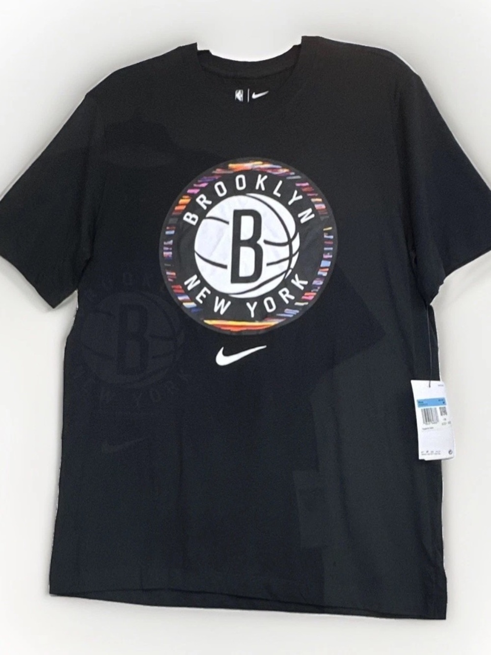 Official NBA Nike BROOKLYN NEW YORK NETS T-Shirt Size M (NWT)